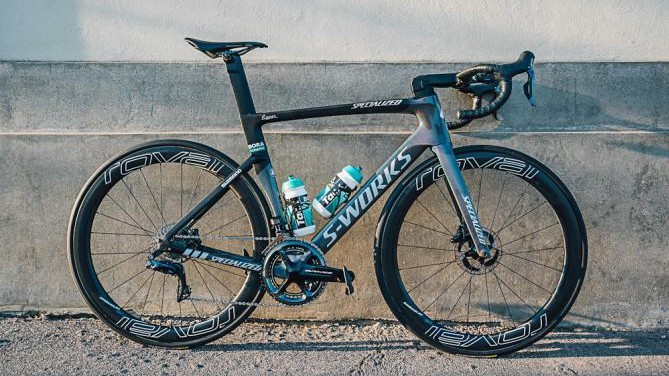 A-Specialized-S-Works-Venge-de