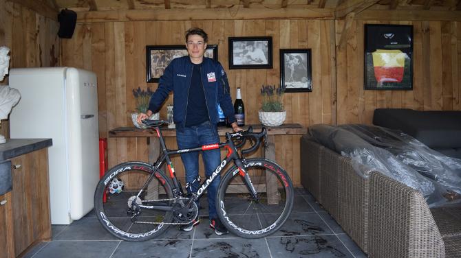 A Colnago C64 2019 de Jasper Philipsen (12)