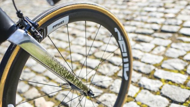 A Wilier Triestina Cento10PRO de Niki Terpstra no Tour of Flanders (5)