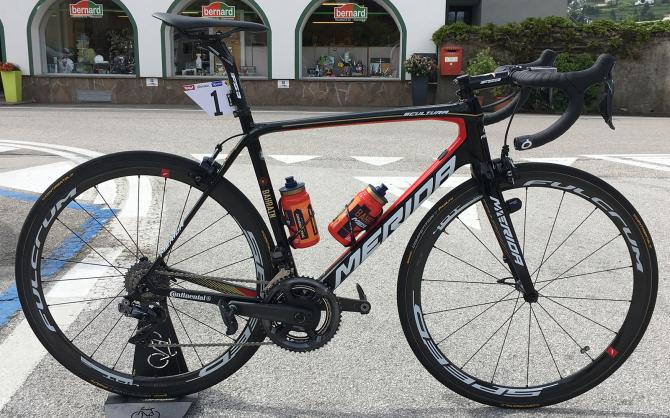 A Merida Scultura 2019 de Vincenzo Nibali (12)