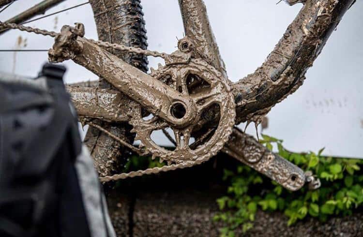Como Avancini e sua bike ficaram ao final da prova com chuva em Albstadt Copa do Mundo de XC 2019 (1)