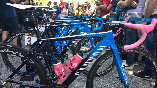 A Canyon Ultimate CF SLX de Richard Carapaz - Campeão do Giro d'Italia 2019 (12)