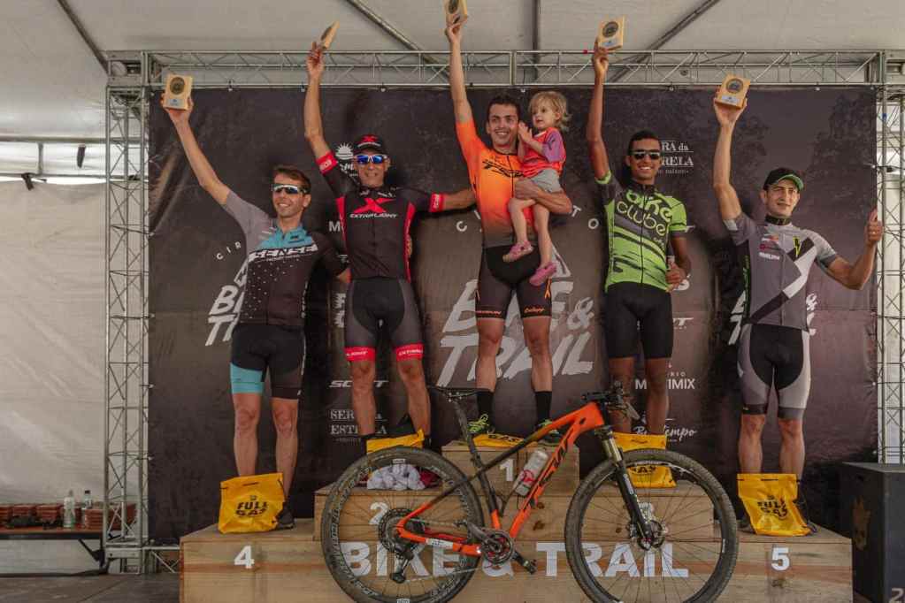2-etapa-do-circuito-bike-&-trail-celebra-dia-dos-pais-em-itaipava-no-bomtempo-resort (21)