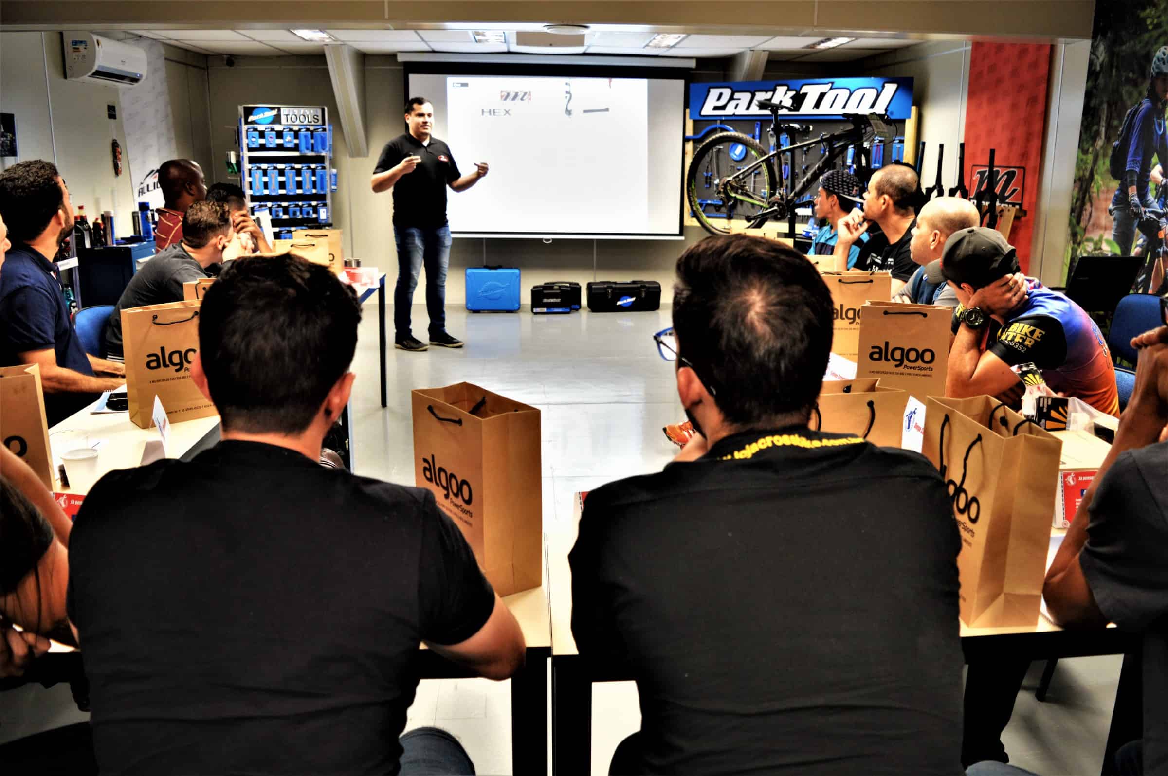 centro-tecnico-isapa-capacita-mais-de-100-profissionais-somente-no-primeiro-semestre-de-2019 (2).jpg