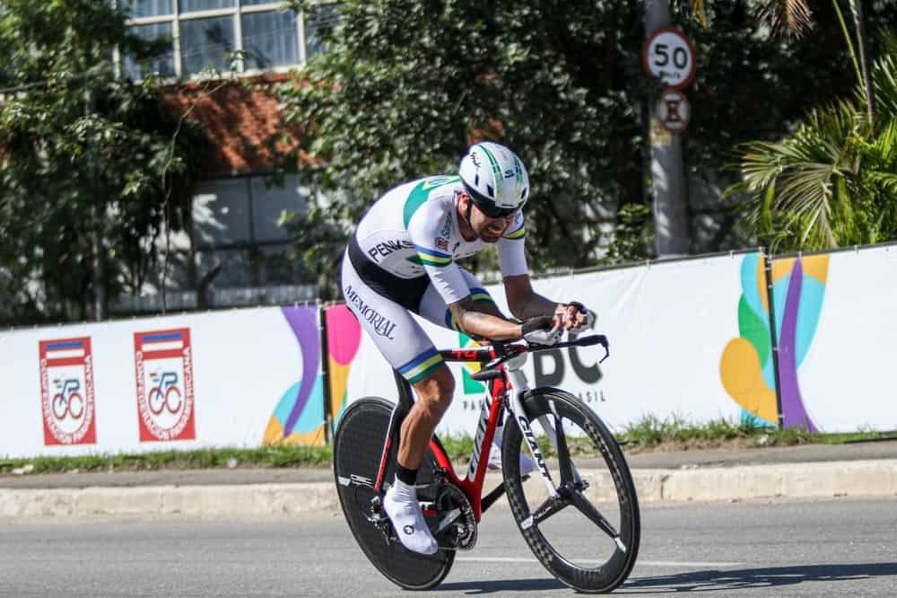 lauro-chaman-e-bicampeao-da-copa-do-mundo-de-paraciclismo.jpeg