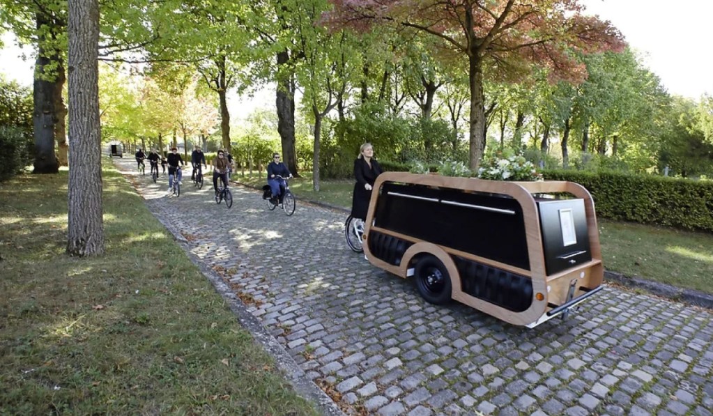 bicicleta fúnebre
