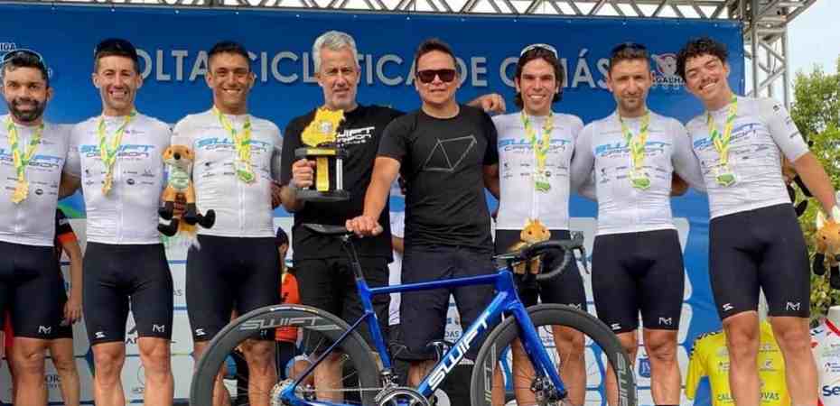 Swift Carbon Pro Cycling