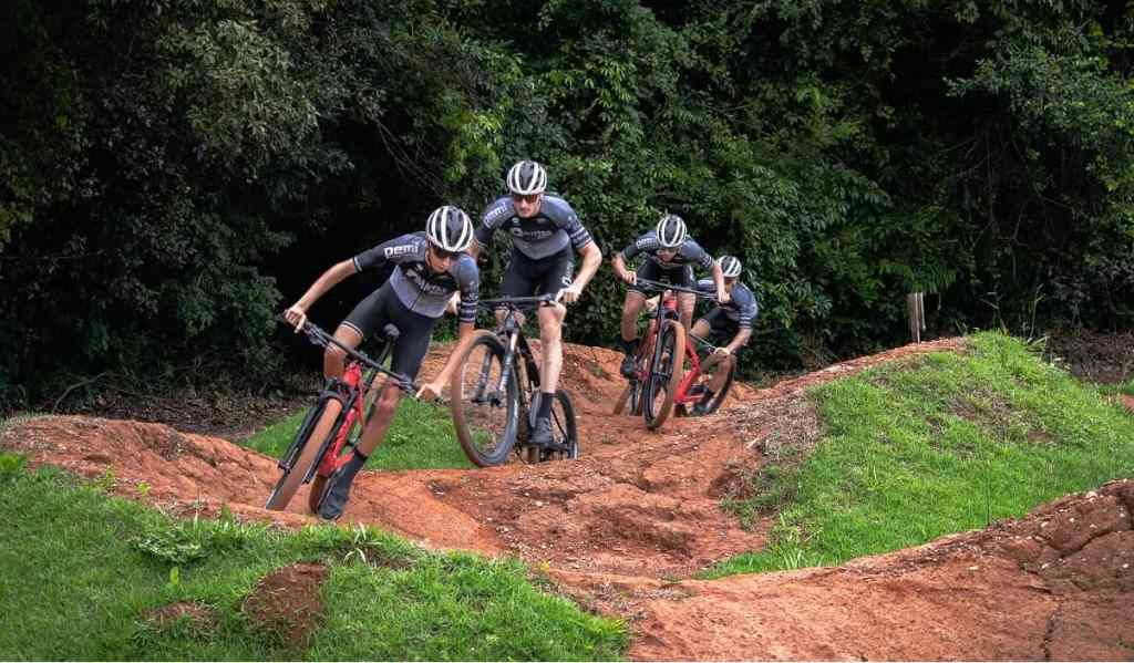 edson rezende bike team
