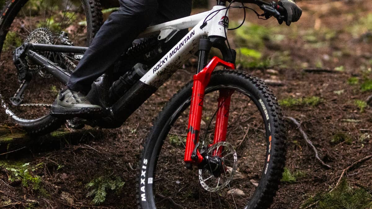 Marzocchi Bomber Z: nova suspensão chega ao Brasil com robustez