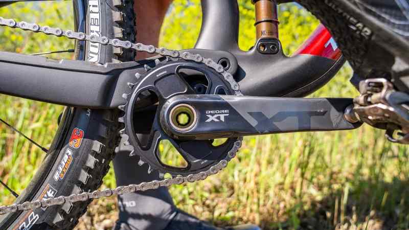 Shimano lança novo Deore XT M8200 Di2 com tecnologia sem fio e